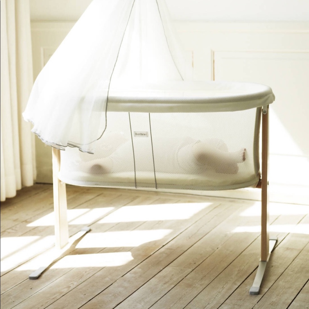 BabyBJorn bassinet